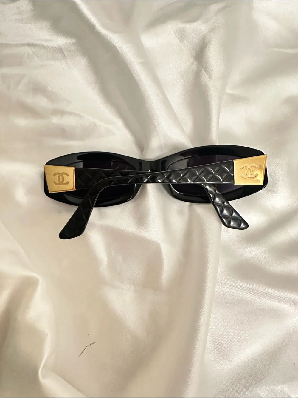 Like New CHANEL Black Quilted Frame Sunglasses with Gold CC Plaques #070
